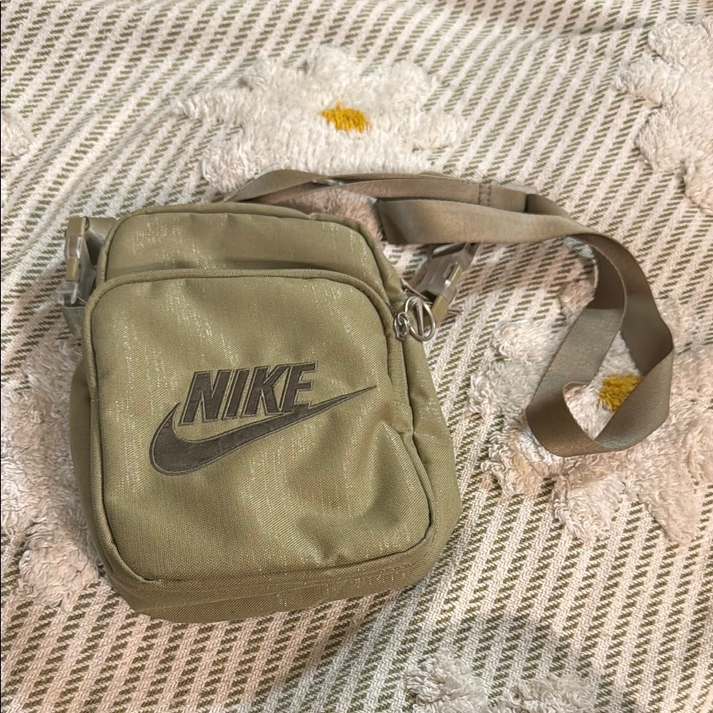 Nike Unisex Olive Green Crossbody Bag